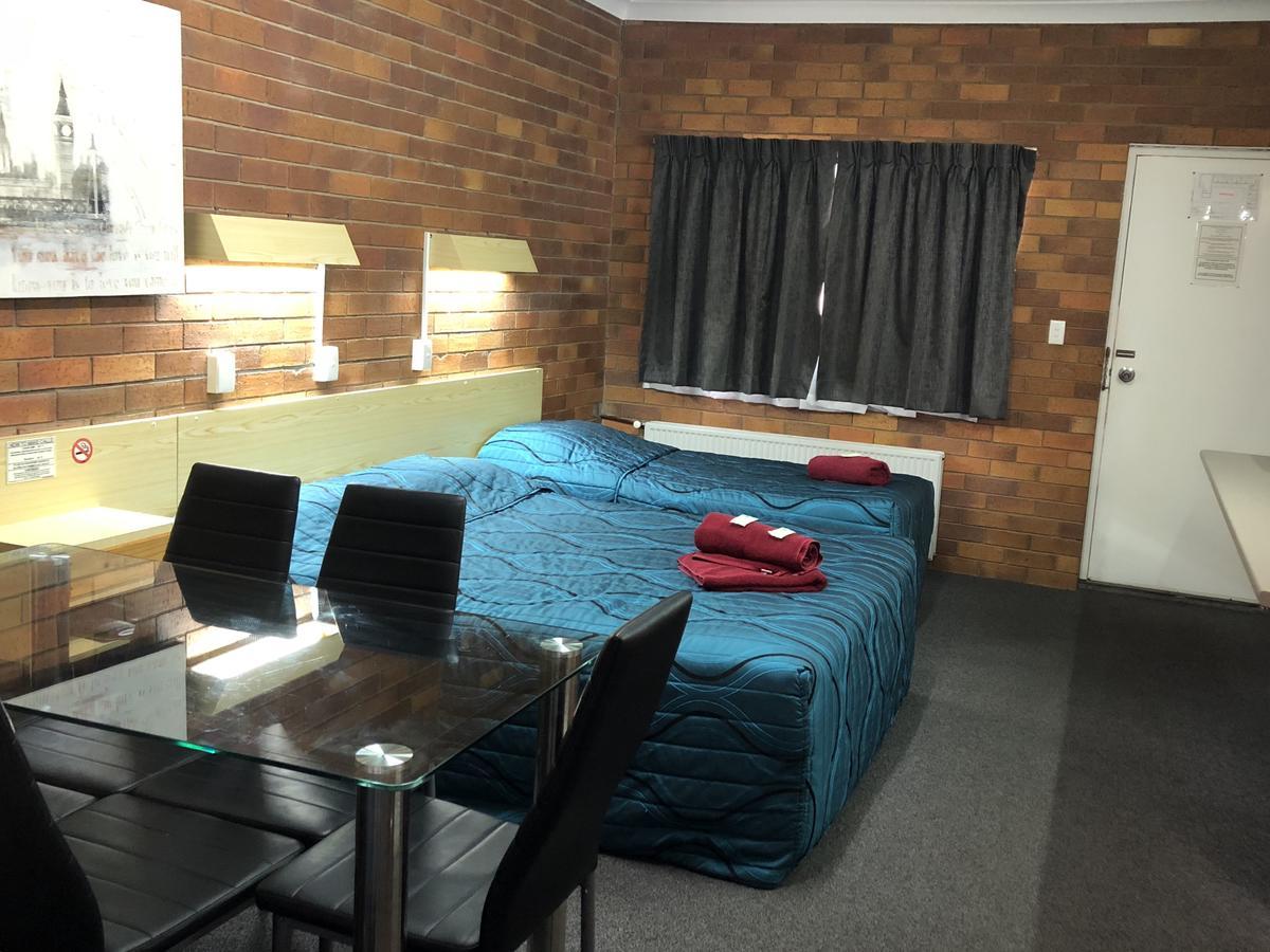 Glen Innes Lodge Motel Exterior photo